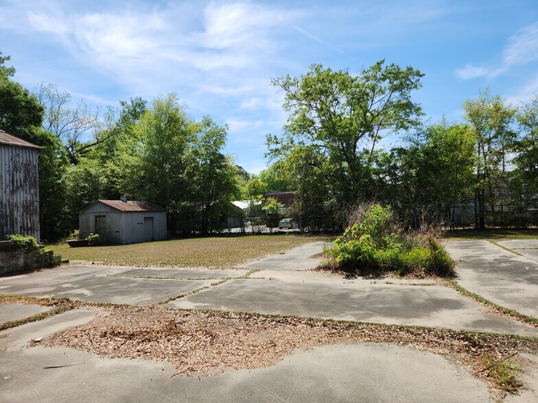 More Photos Of 415 S Memorial Ave, Walterboro Industrial For Sale