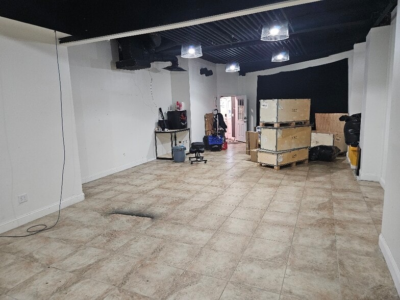 More Photos Of 12-14 Tulip Ave, Floral Park Light Distribution For Lease