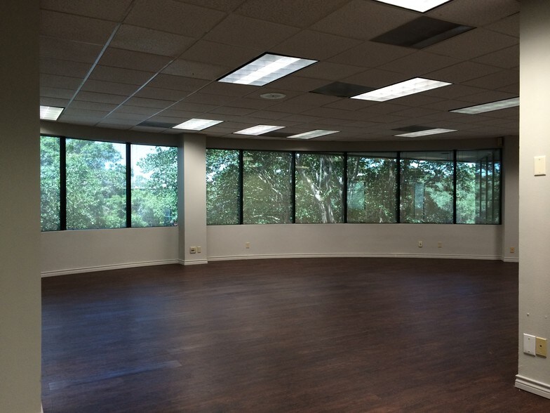 More Photos Of 4242 Medical Dr, San Antonio Medical For Sale