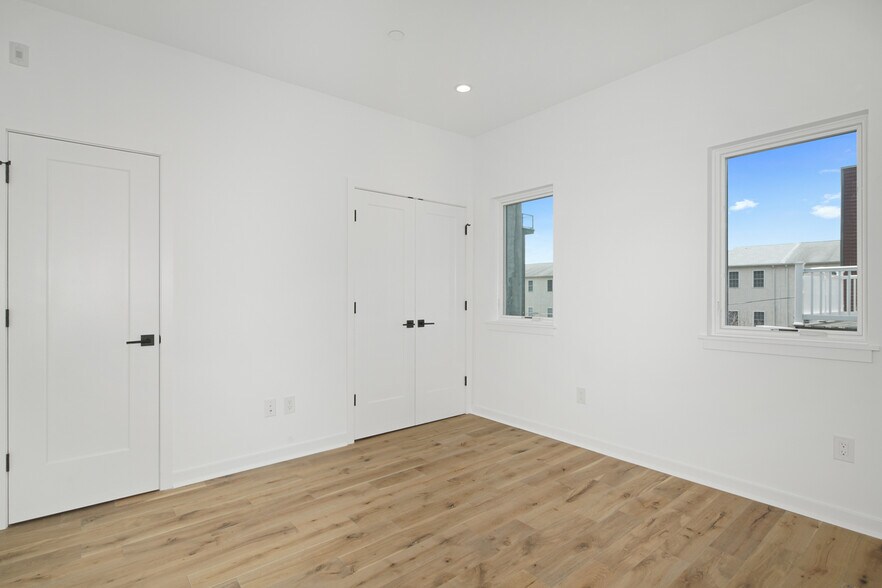 More Photos Of 1246 N Front St, Philadelphia Office For Sale