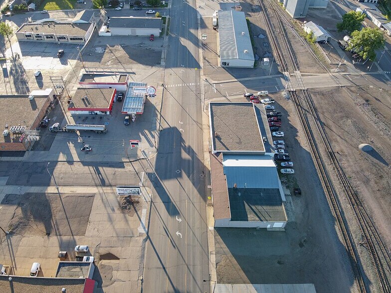 More Photos Of 250 E Villard St, Dickinson Office For Sale