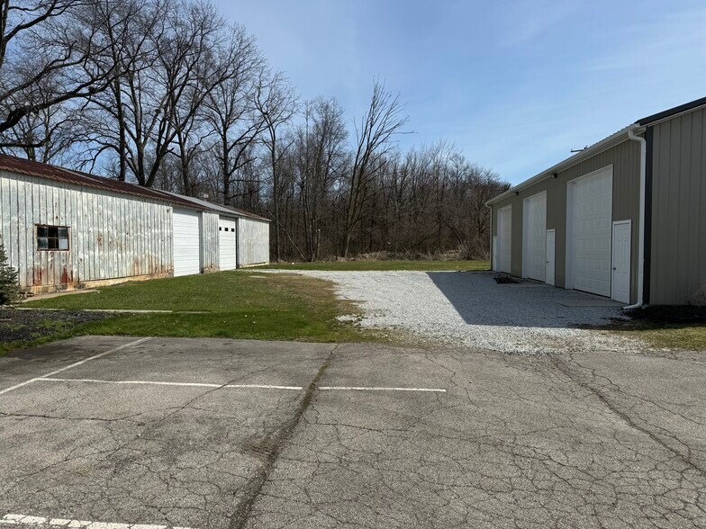 More Photos Of 4645 Oberlin Ave, Lorain Apartments For Sale