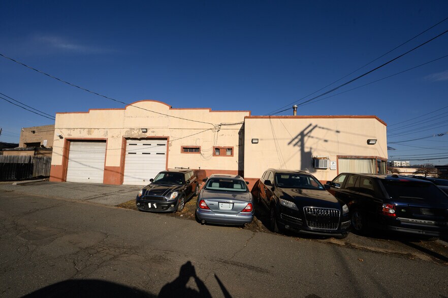 More Photos Of 119 Johnson Ave, Hackensack Warehouse For Sale