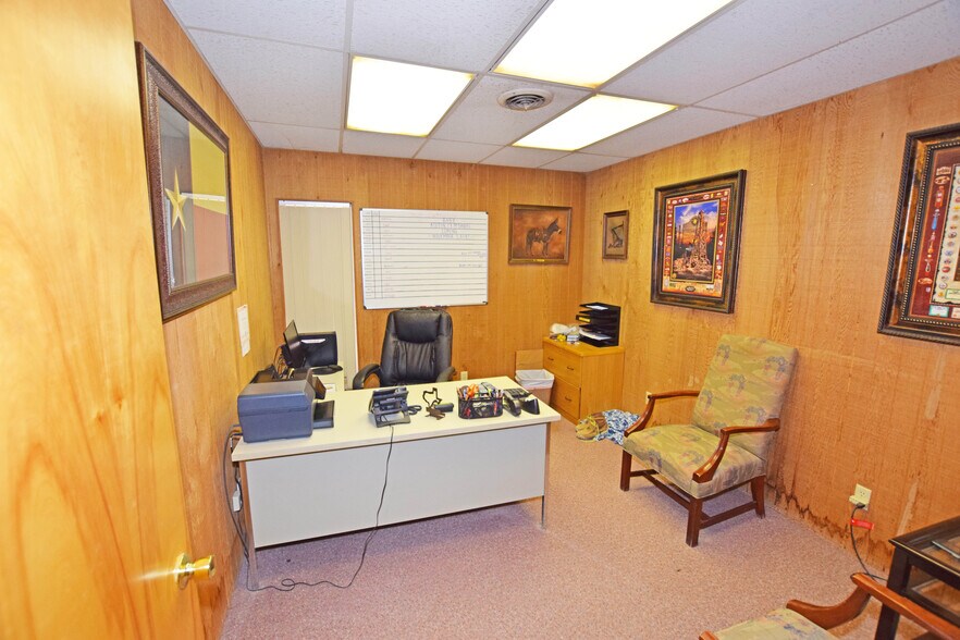 More Photos Of 1073 N FM 1936, Odessa Warehouse For Sale