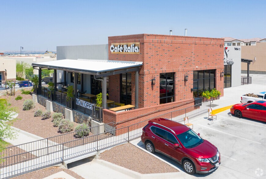 More Photos Of 7456 Cimarron Market St, El Paso Restaurant For Lease