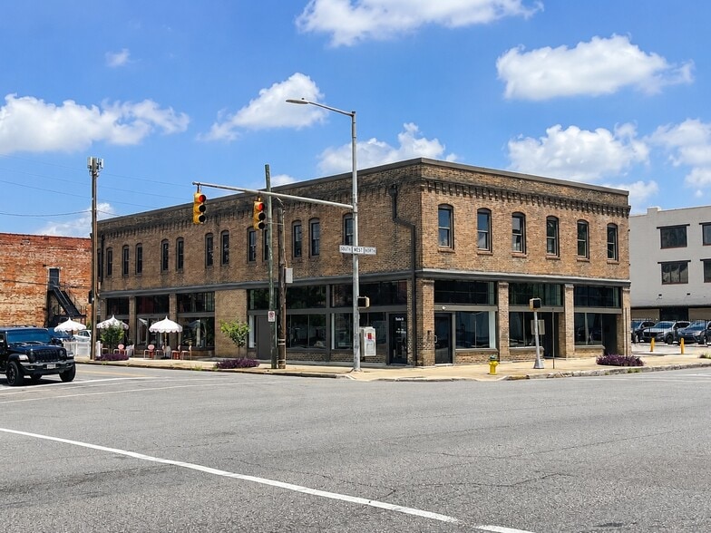 More Photos Of 2400 1st Ave N, Birmingham Storefront Retail Office For Lease