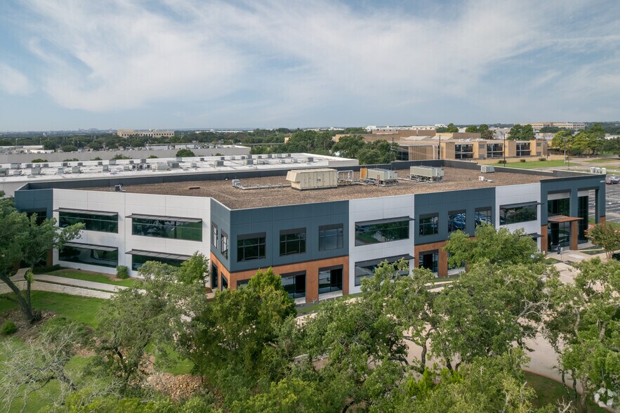 More Photos Of 12515-2 Research Blvd, Austin Office For Lease
