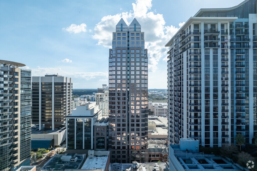 More Photos Of 200 S Orange Ave, Orlando Office For Lease