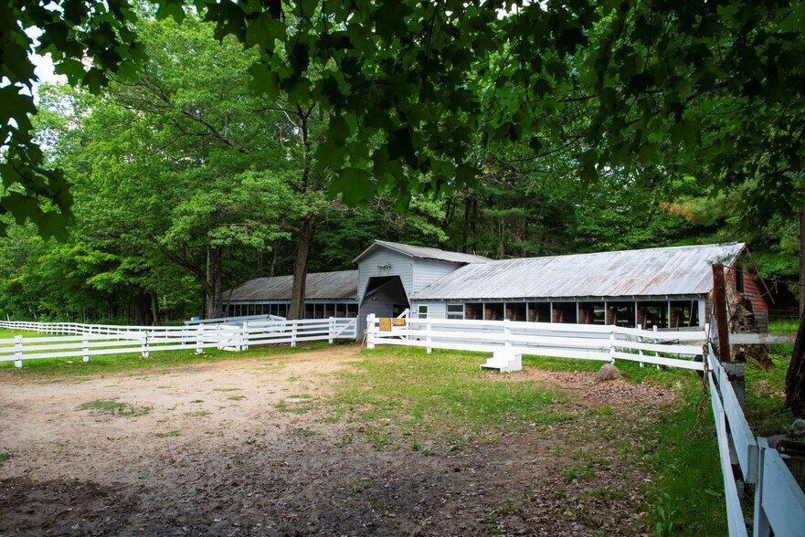 More Photos Of 2206 State Route 9N, Lake George Hotel For Sale