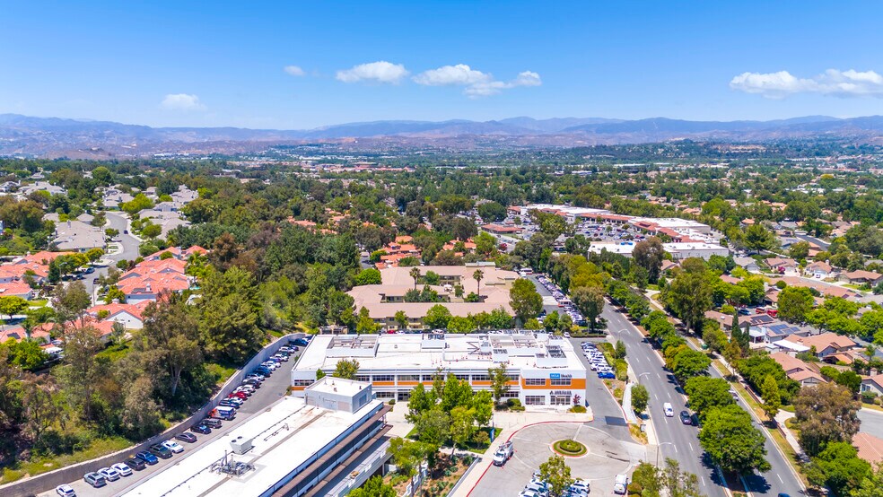 More Photos Of 25775 McBean Pky, Valencia Medical For Lease