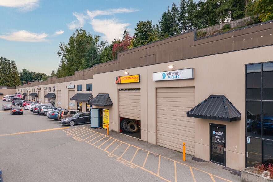 More Photos Of 34100 S Fraser Way, Abbotsford Distribution For Sale