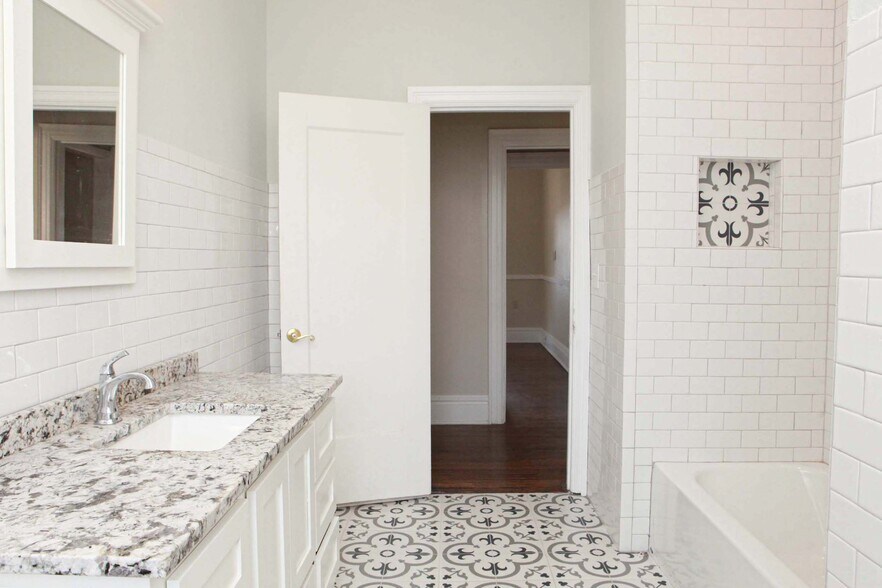 More Photos Of 1629 S Peoria Ave, Tulsa Loft Creative Space For Lease