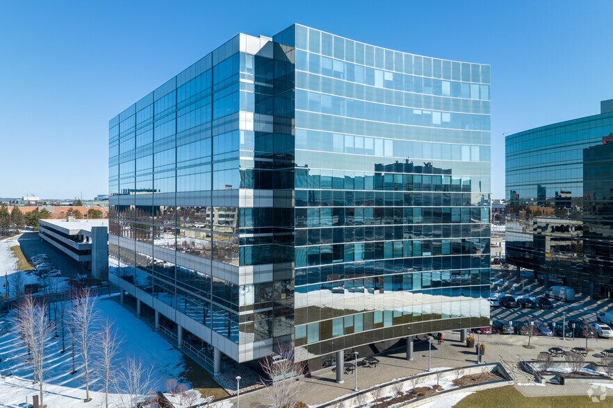 More Photos Of 150 Commerce Valley Dr W, Markham Office For Lease