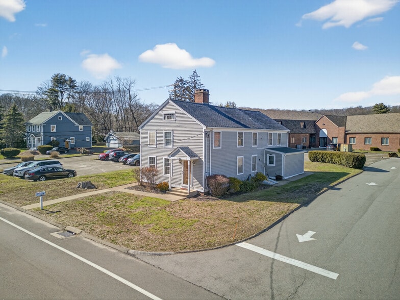More Photos Of 444 Foxon Rd, East Haven Office For Sale