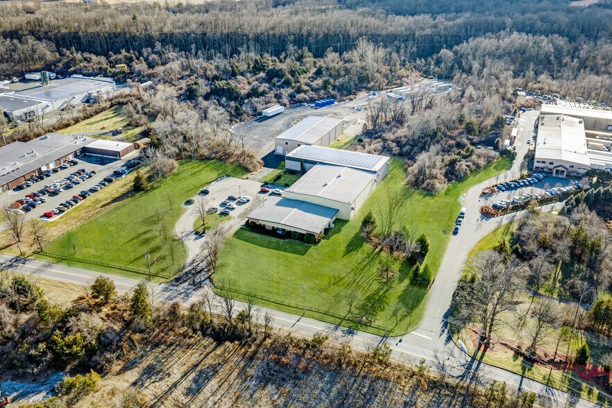 More Photos Of 248 Brighton Rd, Andover Warehouse For Sale