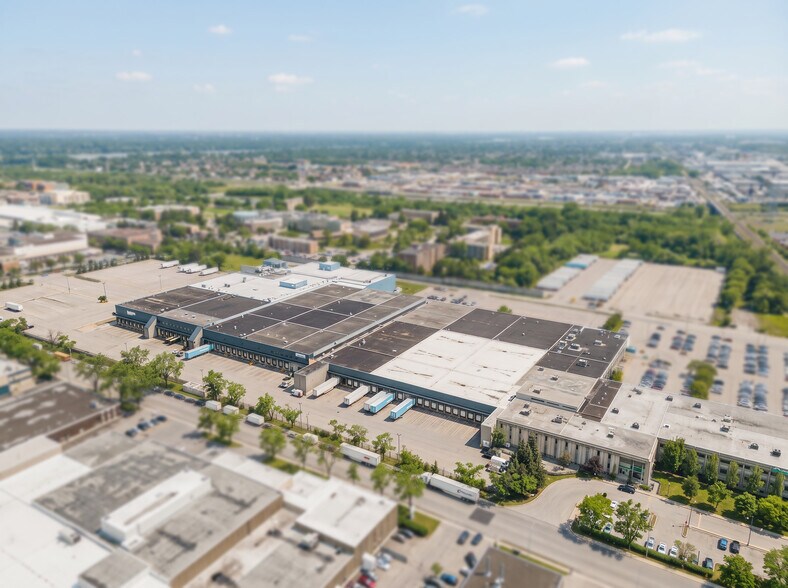 Primary Photo Of 11281-11299 Boul Albert-Hudon, Montréal Distribution For Lease
