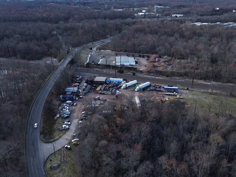 More Photos Of 6 Youngs Rd, Hamilton Township Land For Lease