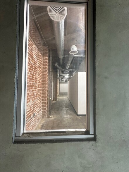 More Photos Of 3608-3610 San Fernando Rd, Glendale Loft Creative Space For Sale