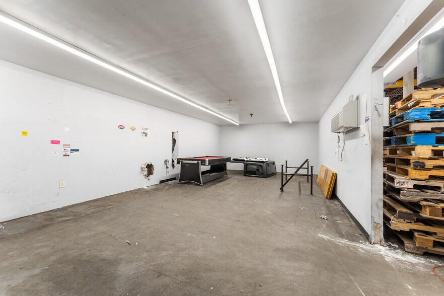 More Photos Of 17 Jackson St, Freehold Warehouse For Sale