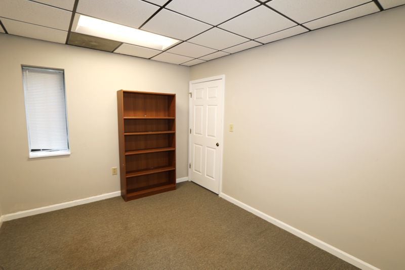 More Photos Of 151 Tandem Dr, Greer Flex For Lease