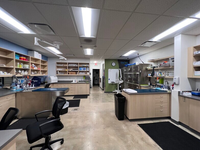 More Photos Of 5542-5562 Norbeck Rd, Rockville Freestanding For Lease