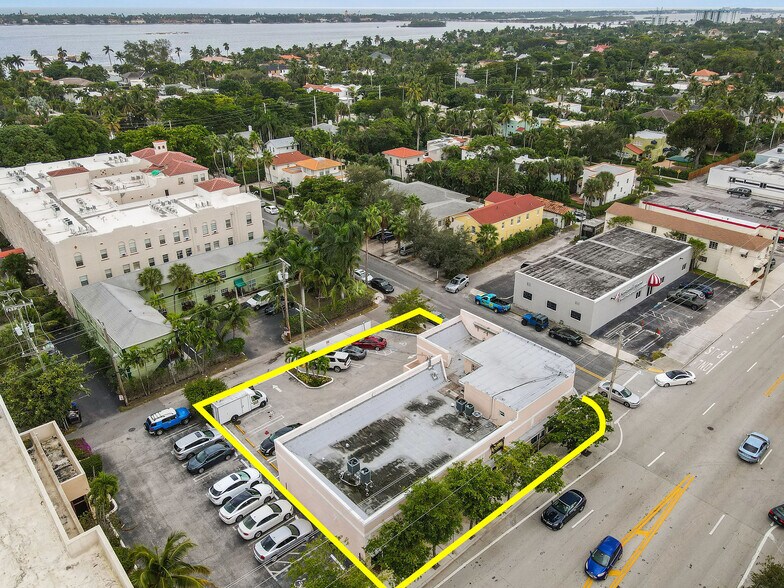 More Photos Of 2730 S Dixie Hwy, West Palm Beach Freestanding For Sale