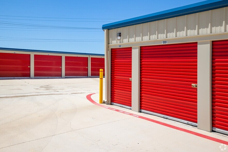 More Photos Of Green Valley Rd @ FM 1103, Cibolo Unknown For Lease