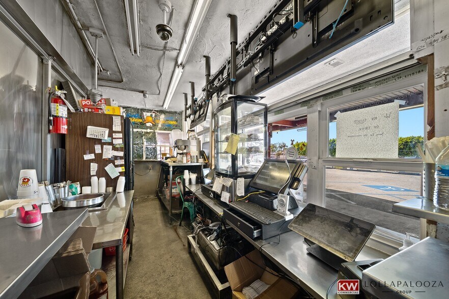 More Photos Of 14604 Pacific Ave, Baldwin Park Restaurant For Sale