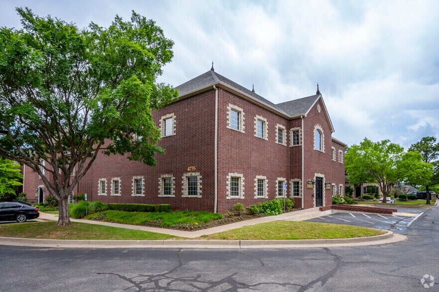 Primary Photo Of 4735 E 91st St, Tulsa Medical For Lease