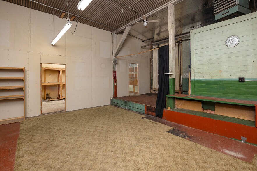 More Photos Of 819 S Higgins Ave, Missoula Freestanding For Sale