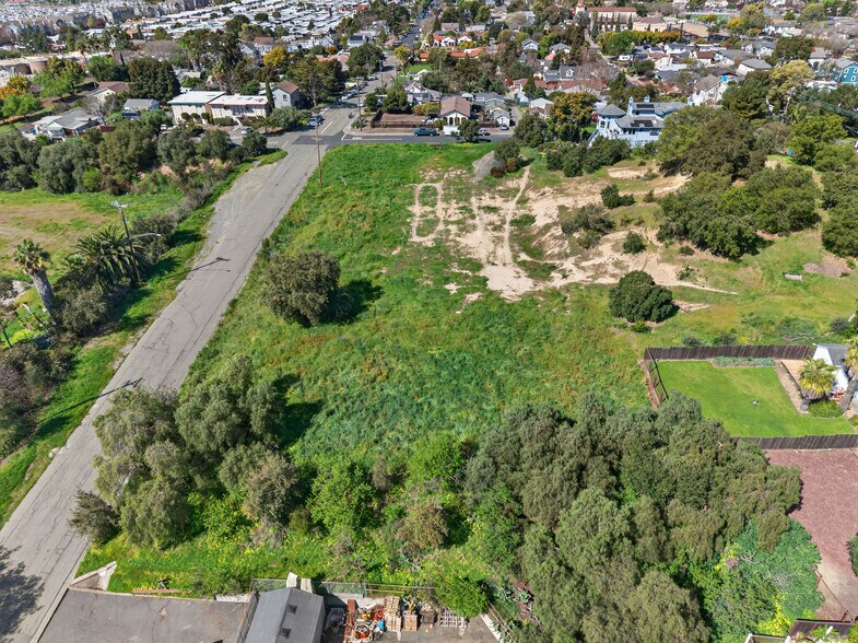 More Photos Of 625 E H St, Benicia Land For Sale