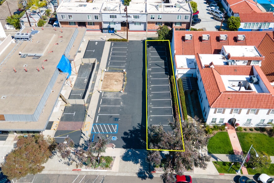 More Photos Of 7733 Girard Ave, La Jolla Land For Sale