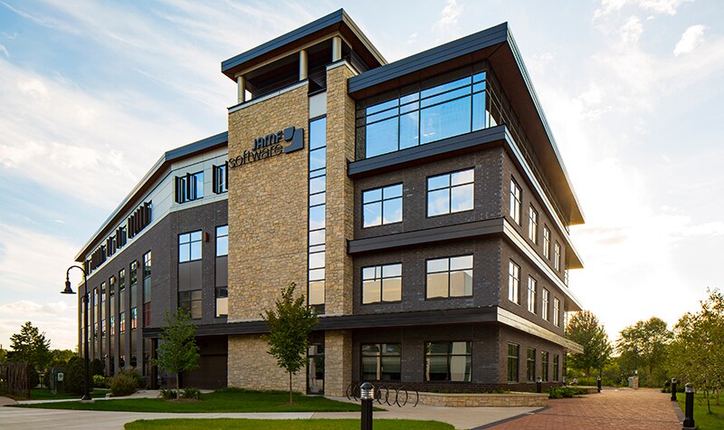 More Photos Of 215 Riverfront Ter, Eau Claire Office For Lease