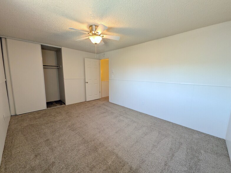 More Photos Of 2702-2812 NE 86th Ave, Vancouver Apartments For Sale