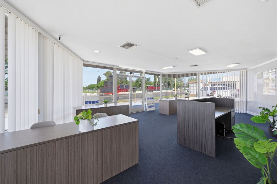 More Photos Of 746 N Mountain Ave, Ontario Freestanding For Lease
