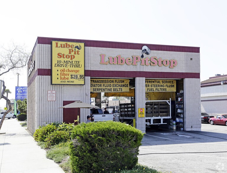 More Photos Of 8806 Painter Ave, Whittier Auto Repair For Lease