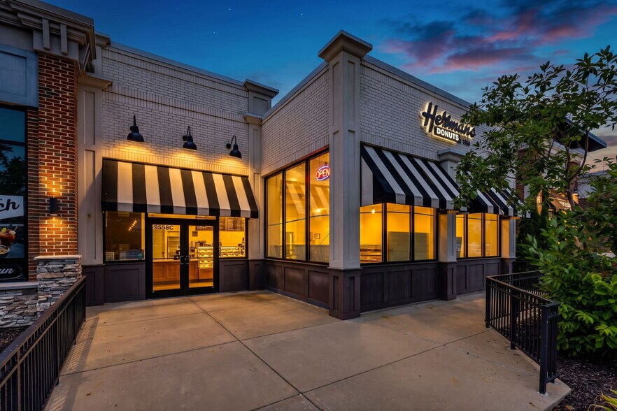 More Photos Of 9558 Civic Centre Blvd, West Chester Restaurant For Lease