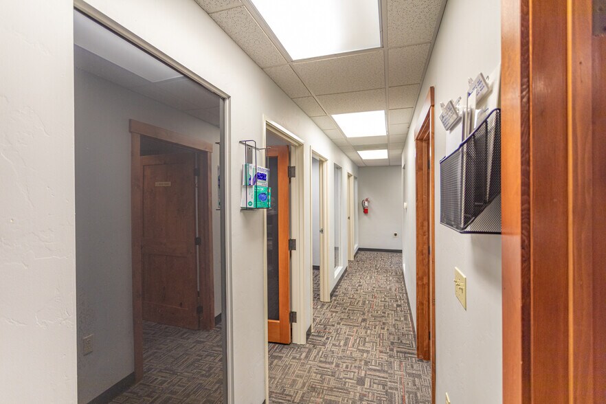 More Photos Of 20 Four Mile Dr, Kalispell Medical For Sale