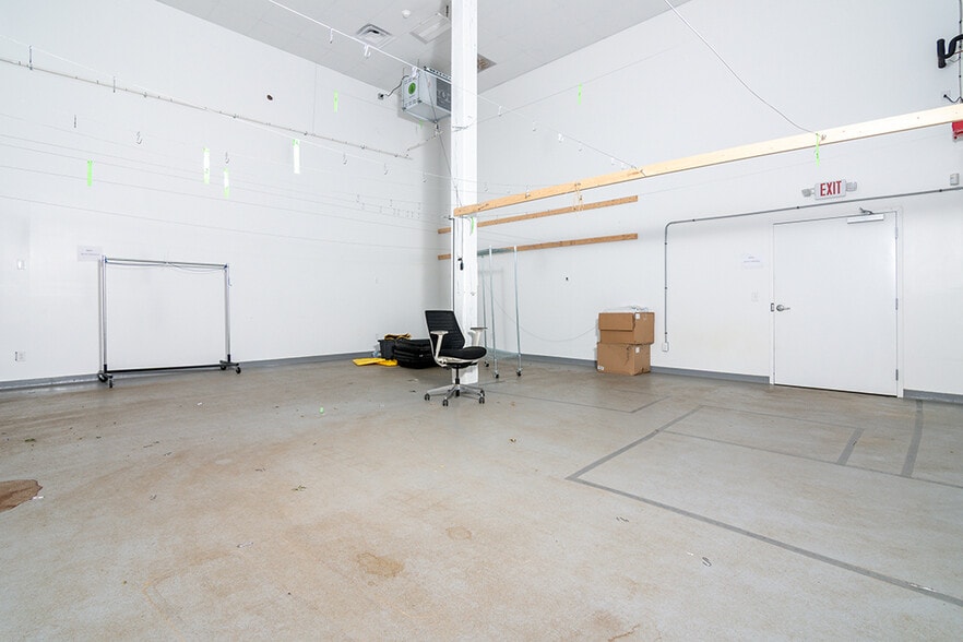 More Photos Of 49 Mechanic St, Hope Valley Manufacturing For Sale
