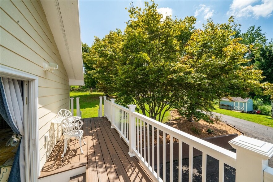 More Photos Of 441 Mull Rd, Hiawassee Hospitality For Sale