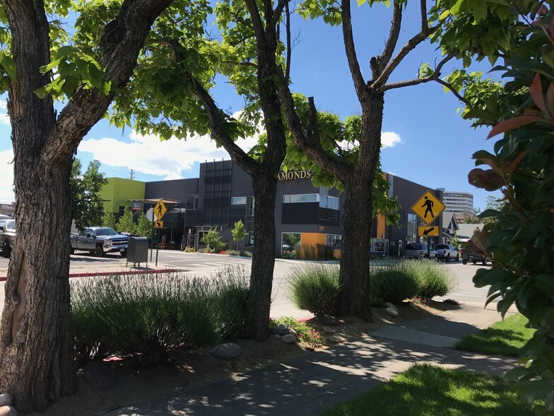 More Photos Of 800 S Center St, Reno Office Residential For Sale