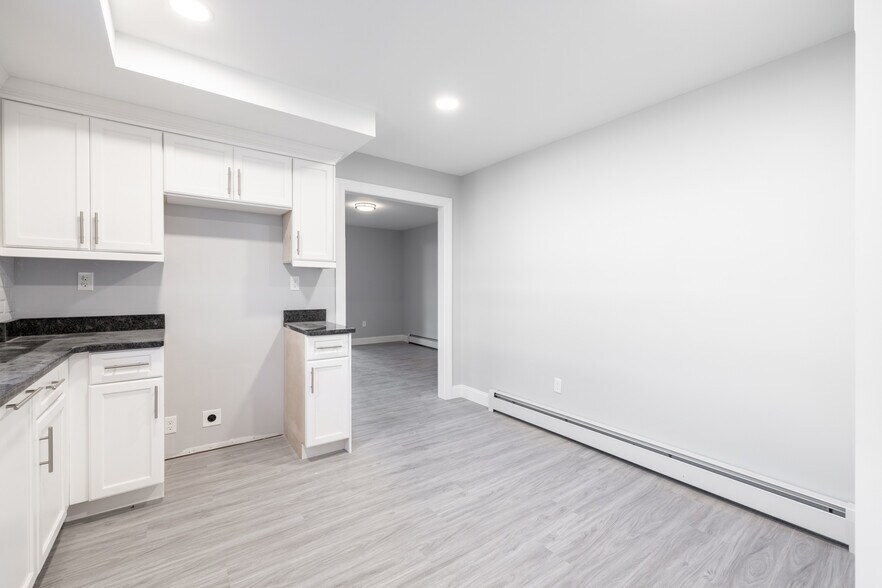 More Photos Of 159 Park St, Bristol Office For Sale