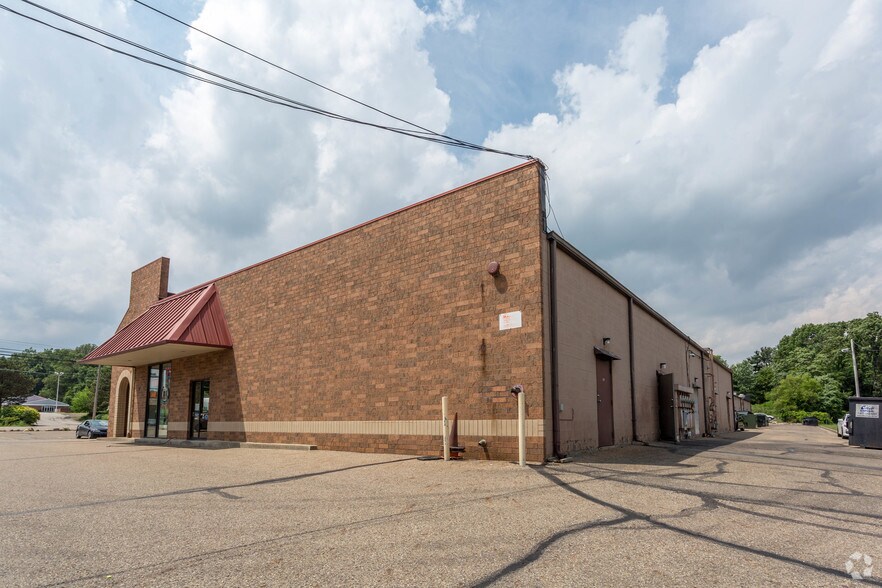More Photos Of 3459-3485 Massillon Rd, Green Unknown For Lease