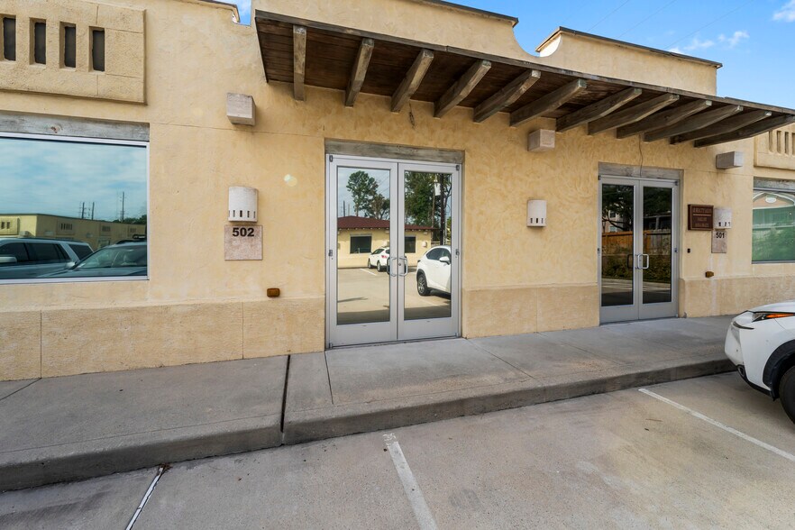 More Photos Of 25329 Budde Rd, The Woodlands Medical For Lease