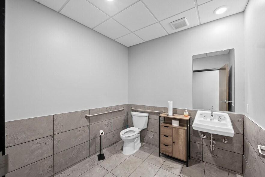 More Photos Of 39 Truss Dr, Boerne Flex For Sale