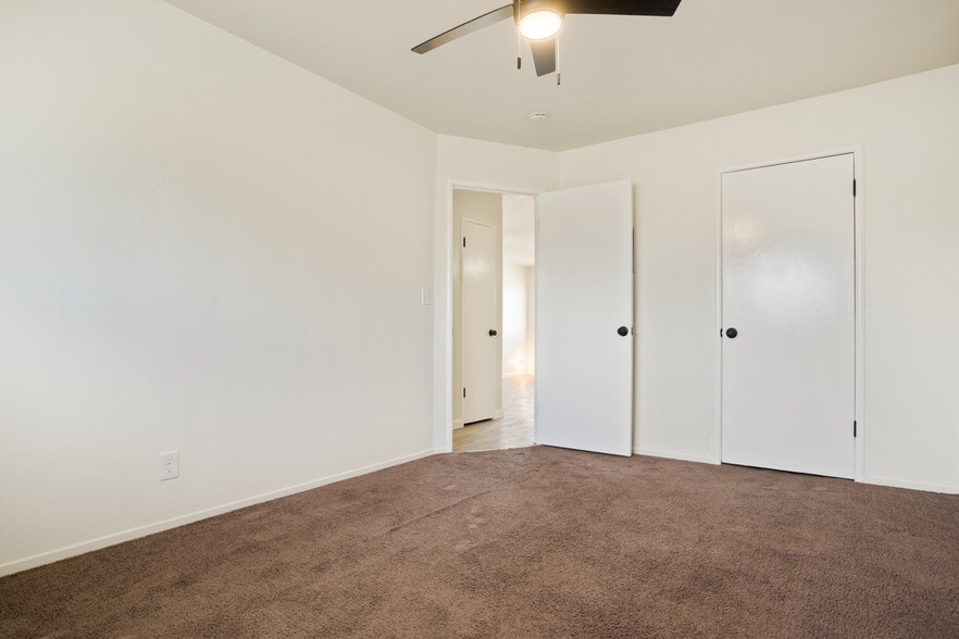 More Photos Of 1312-1322 Bulldog Ln, Fresno Apartments For Sale