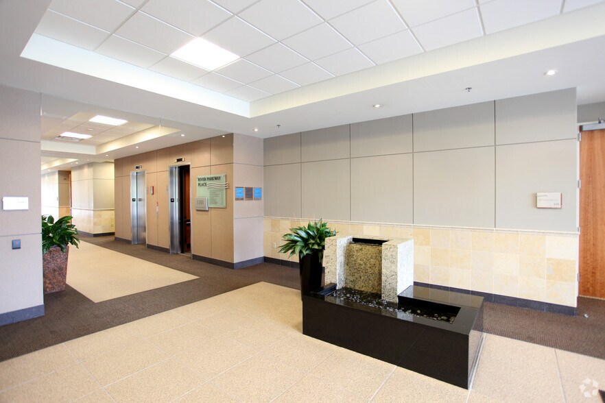More Photos Of 1101 W River Pky, Minneapolis Office For Lease