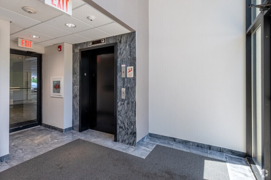 More Photos Of 619 E Palisade Ave, Englewood Cliffs Office For Lease
