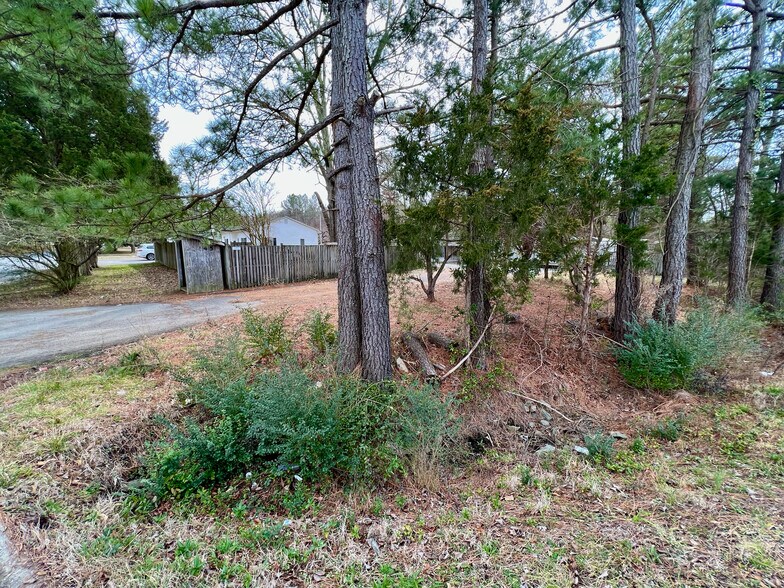 More Photos Of 21445 Sanners Ln, Lexington Park Office Residential For Sale