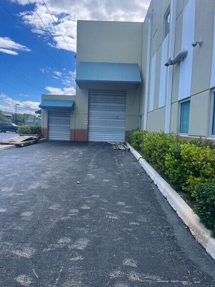 More Photos Of 755 NW 17th Ave, Delray Beach Industrial For Lease